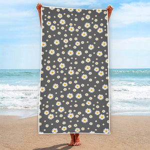 Grey Daisy Floral Pattern Print Beach Towel