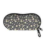 Grey Daisy Floral Pattern Print Glasses Case