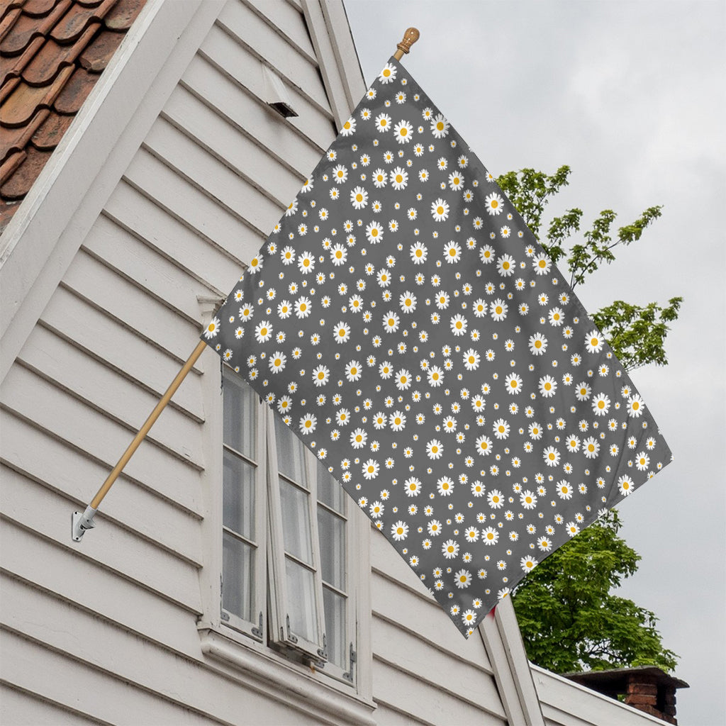 Grey Daisy Floral Pattern Print House Flag