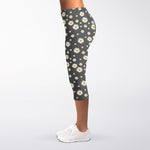 Grey Daisy Floral Pattern Print Women's Capri Leggings
