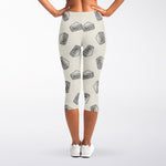 Grey Doodle Sandwich Pattern Print Women's Capri Leggings