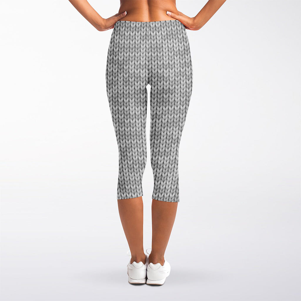 Grey Knitted Pattern Print Women's Capri Leggings
