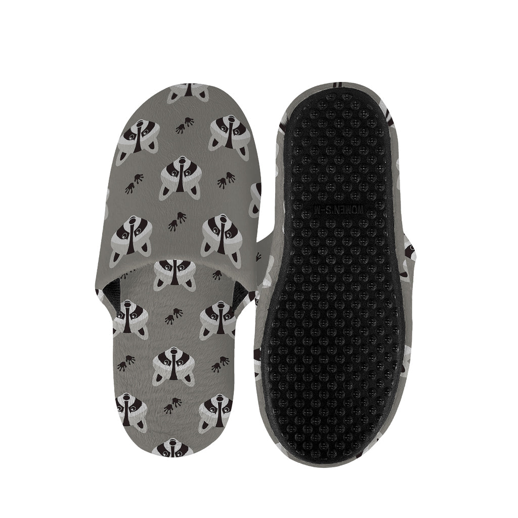Grey Raccoon Pattern Print Slippers