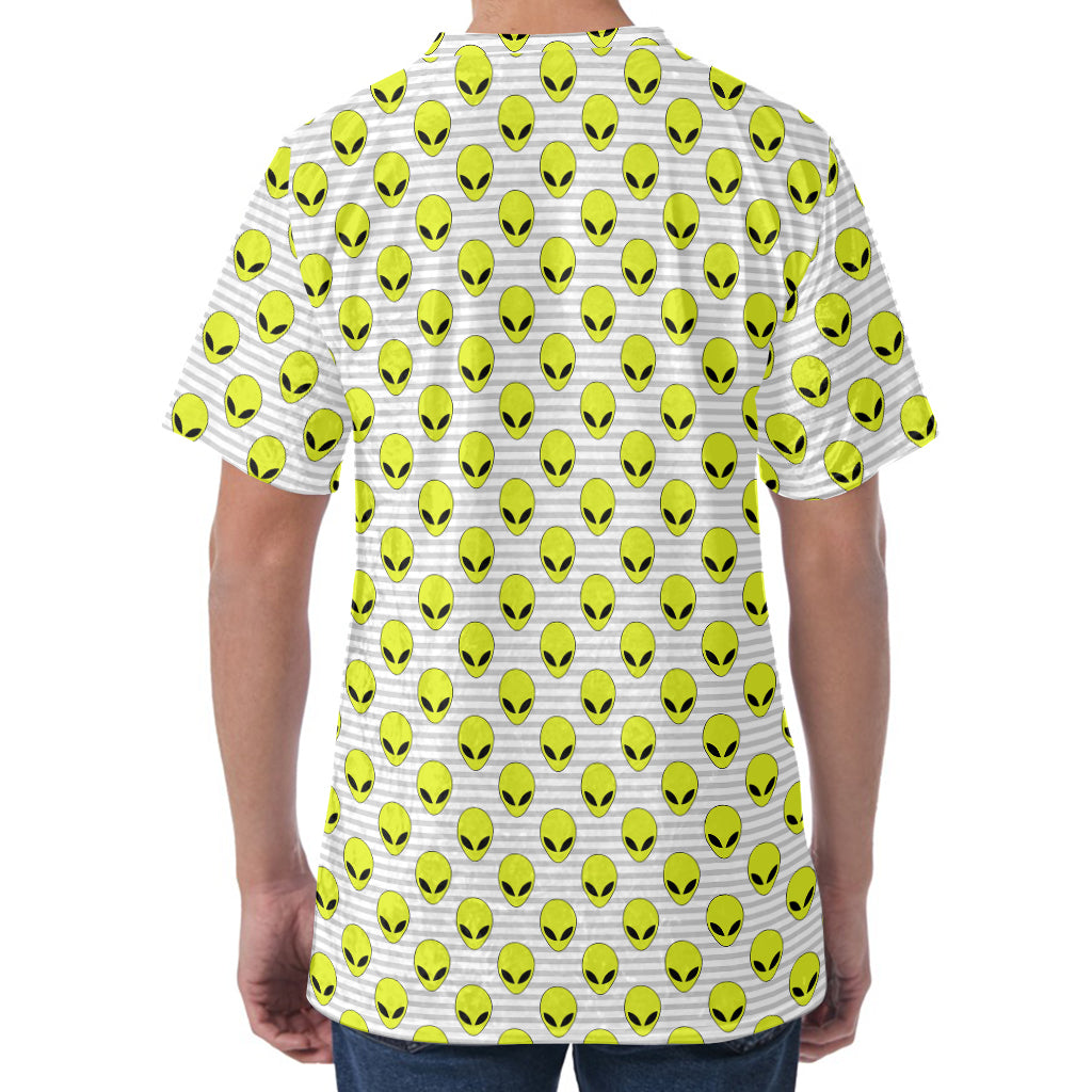 Grey Striped Alien Pattern Print Men's Velvet T-Shirt