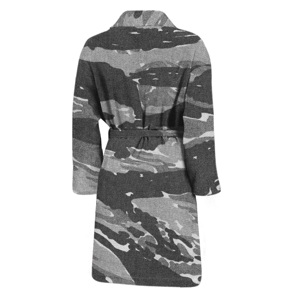 Grey Tiger Stripe Camouflage Print Men's Bathrobe