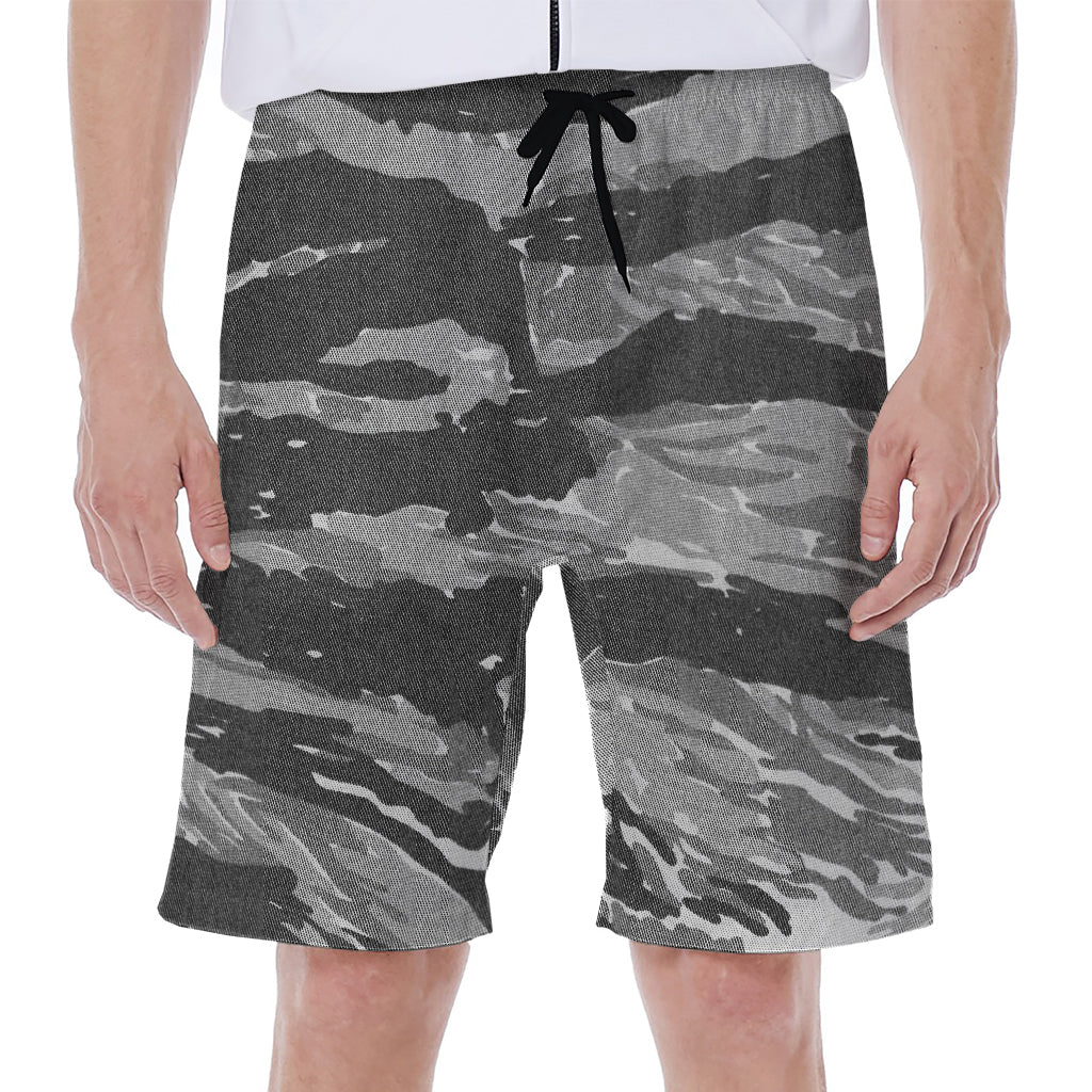 Grey Tiger Stripe Camouflage Print Men's Beach Shorts