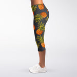 Grey Watercolor Pineapple Pattern Print Women's Capri Leggings