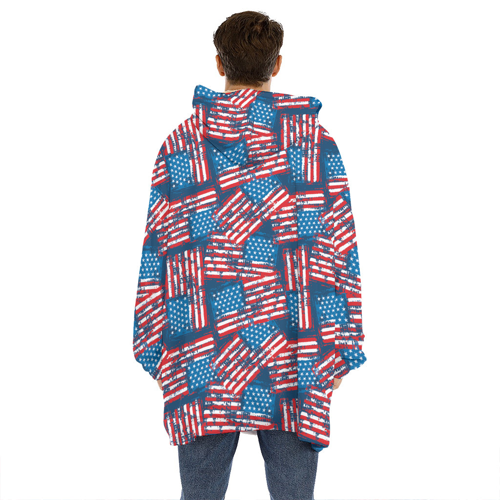 Grunge American Flag Pattern Print Hoodie Blanket