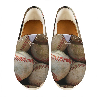Grunge Baseballs Print Casual Shoes