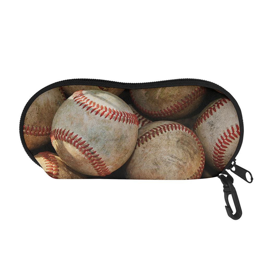 Grunge Baseballs Print Glasses Case