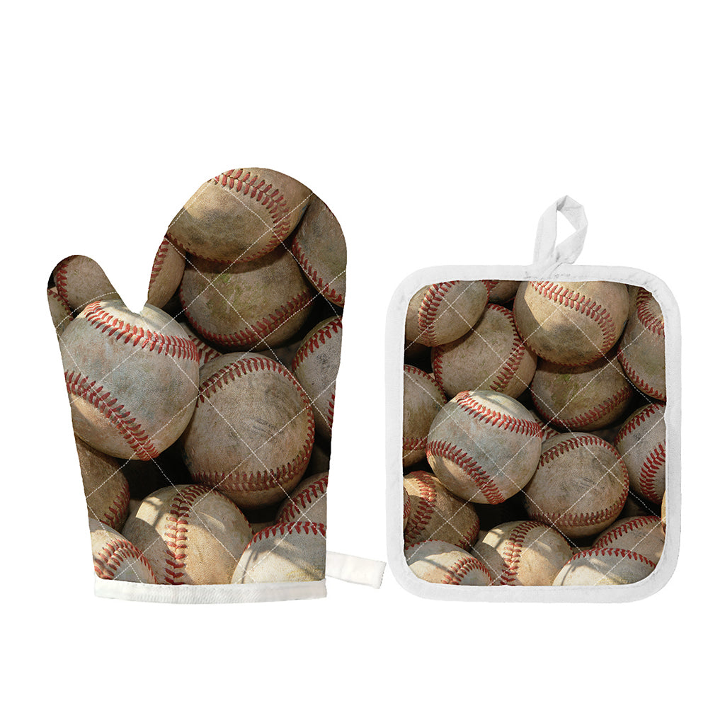 Grunge Baseballs Print Oven Mitt And Pot Holder Set