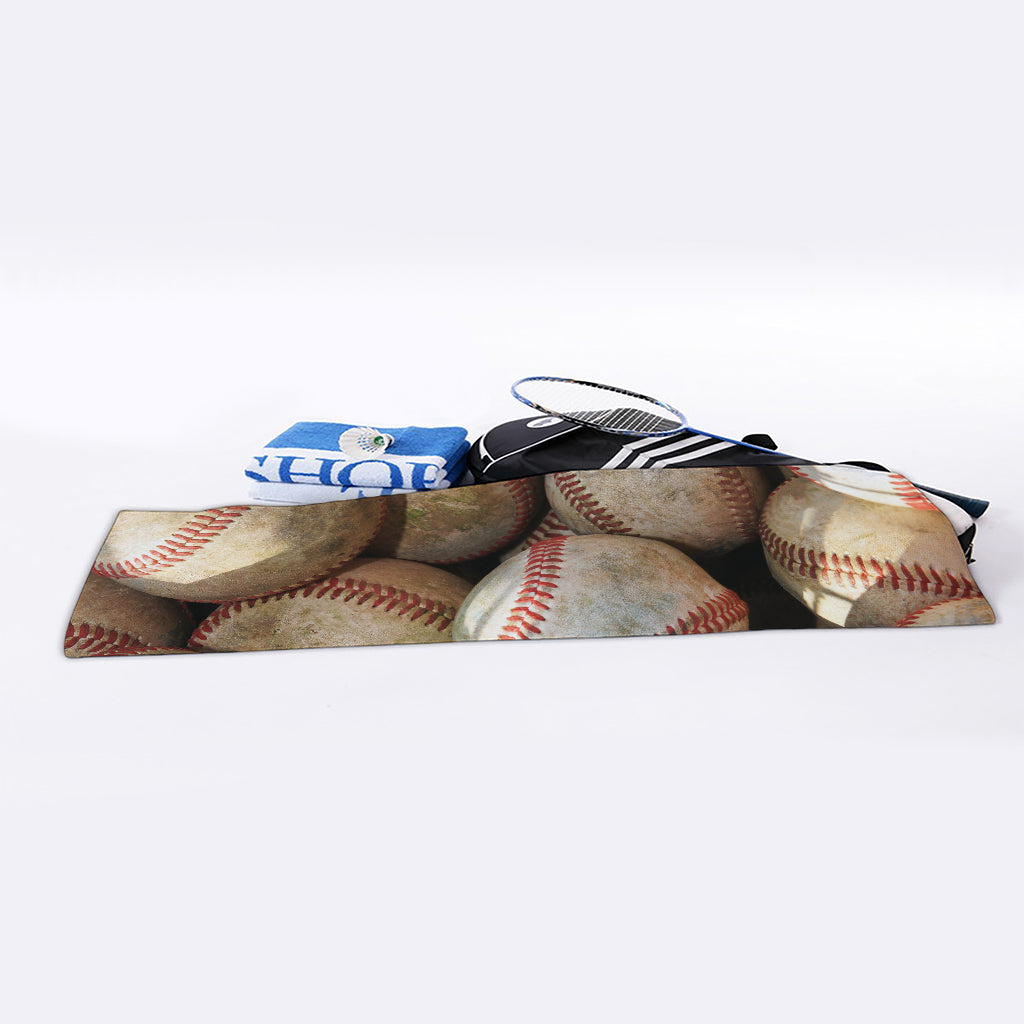 Grunge Baseballs Print Sports Towel