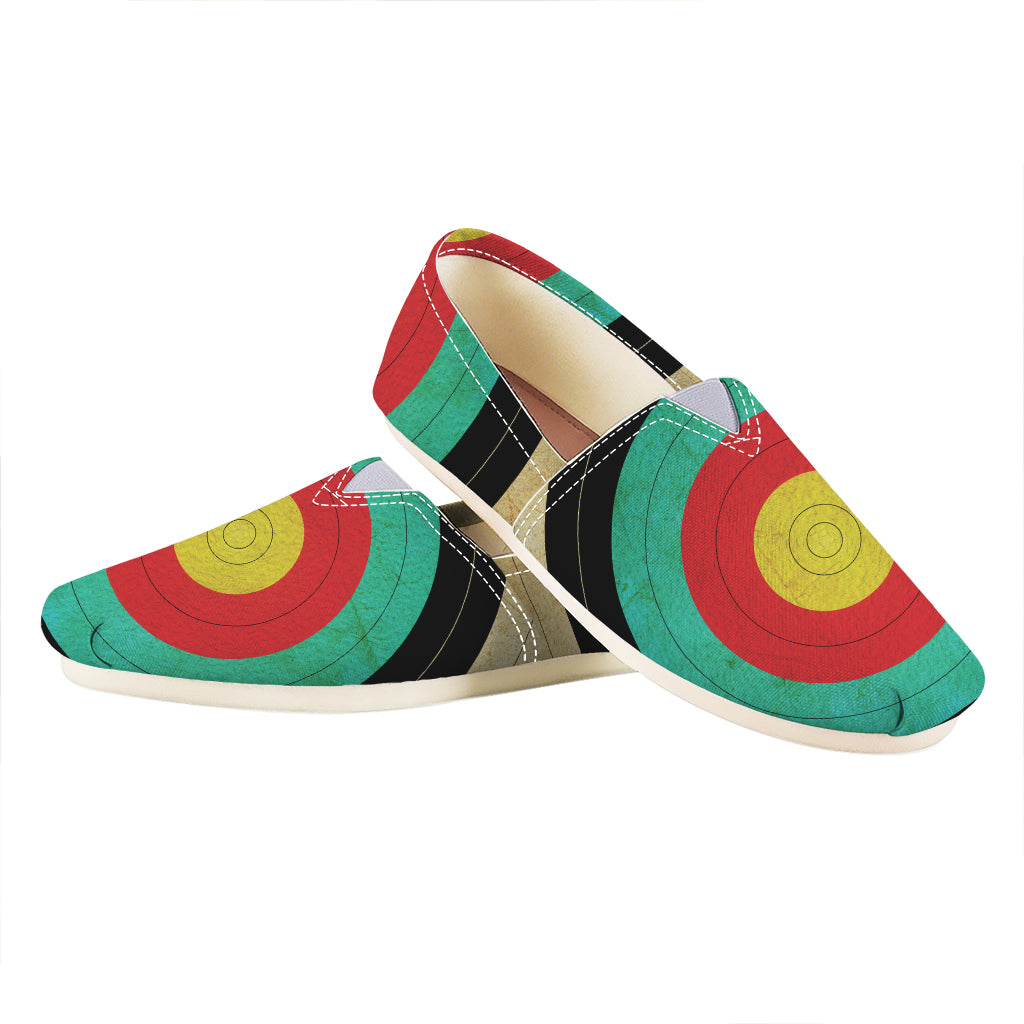 Grunge Bullseye Target Print Casual Shoes