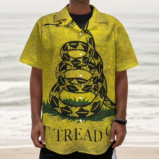 Grunge Gadsden Flag Print Textured Short Sleeve Shirt