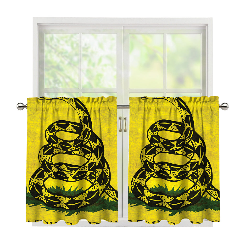 Grunge Gadsden Flag Print Tier Curtains
