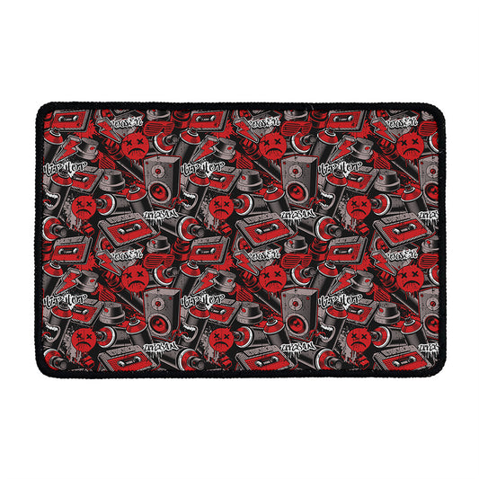 Grunge Graffiti Pattern Print Kitchen Mat