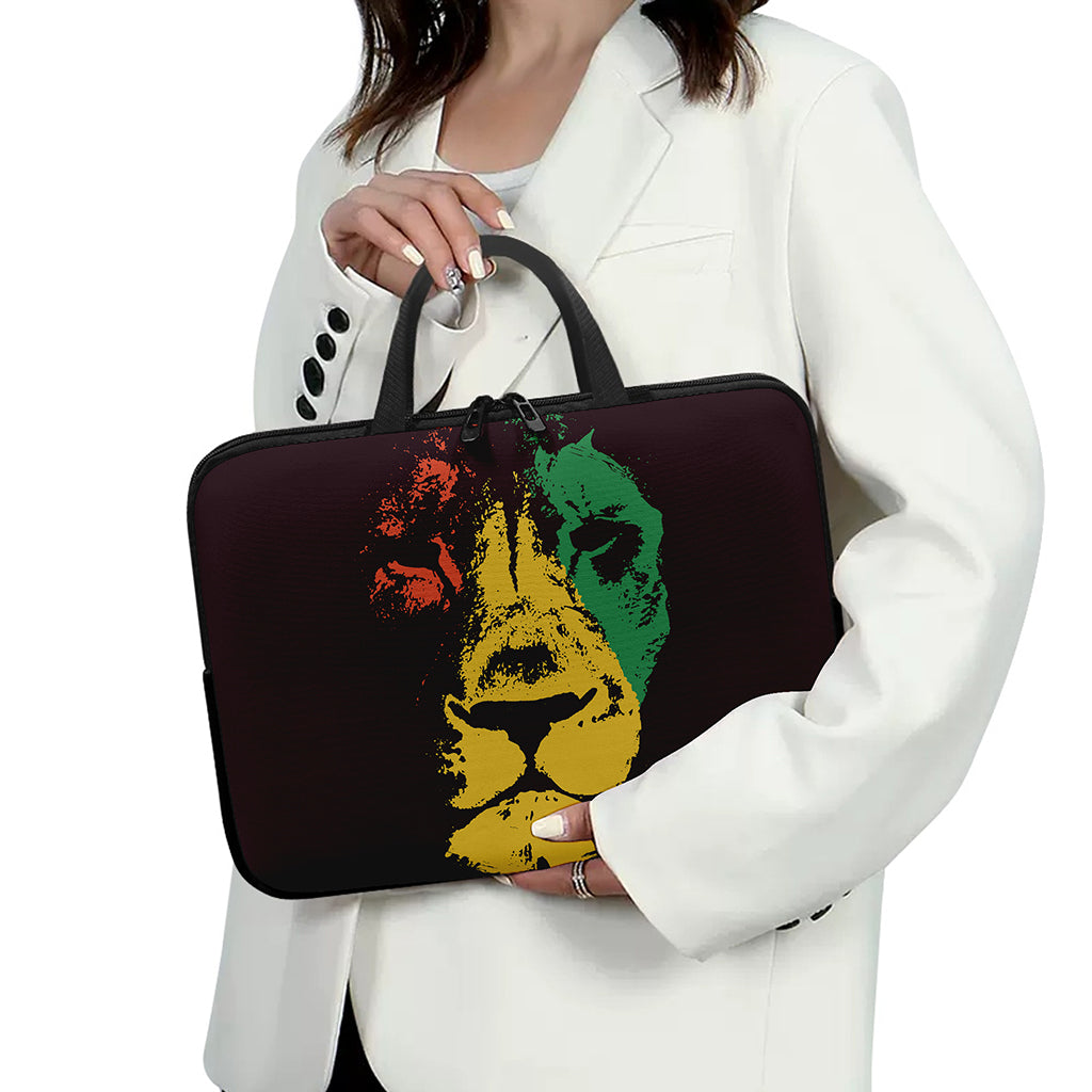 Grunge Rasta Lion Print Laptop Sleeve With Handle