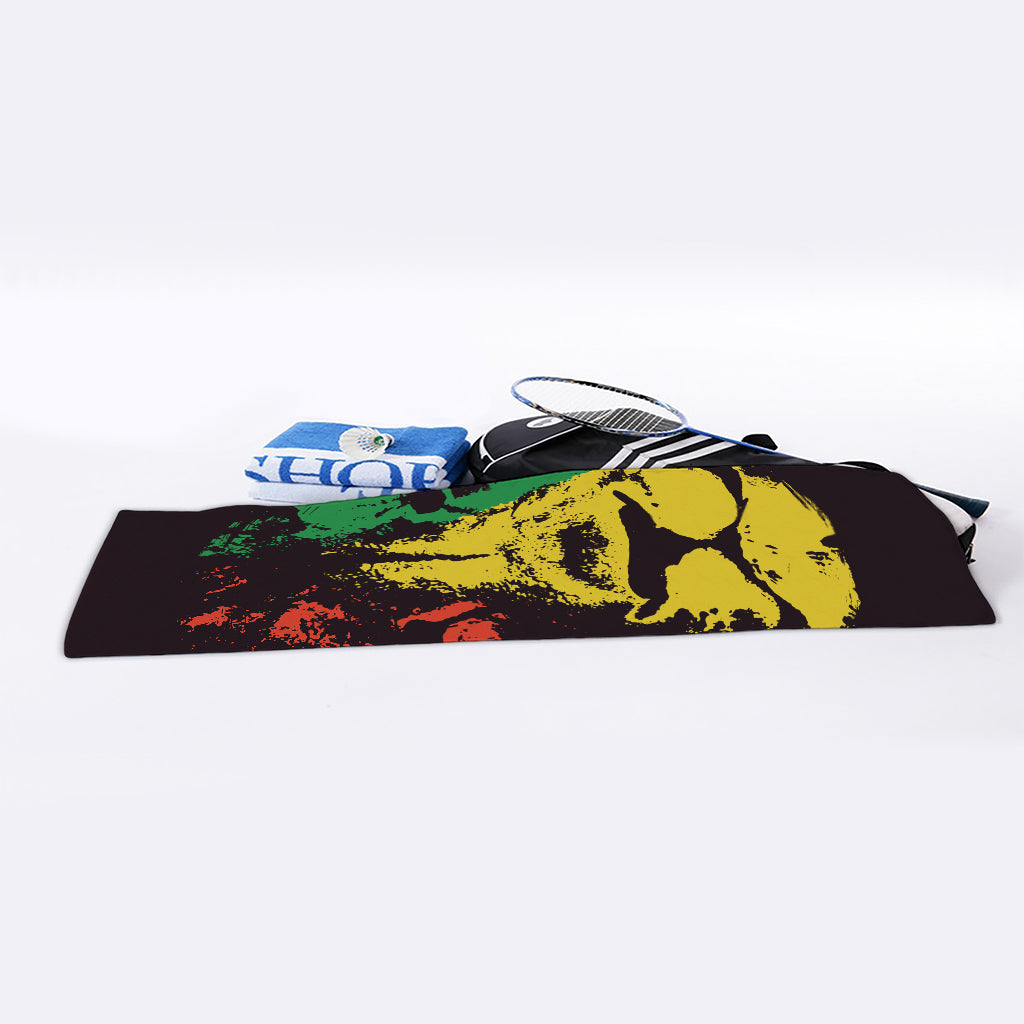 Grunge Rasta Lion Print Sports Towel