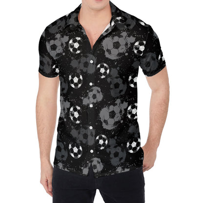 Grunge Soccer Ball Pattern Print Men's Shirt