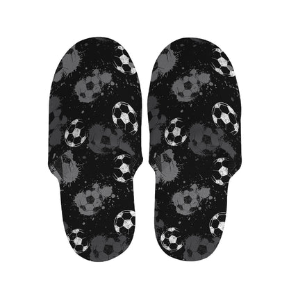 Grunge Soccer Ball Pattern Print Slippers