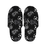 Grunge Soccer Ball Pattern Print Slippers