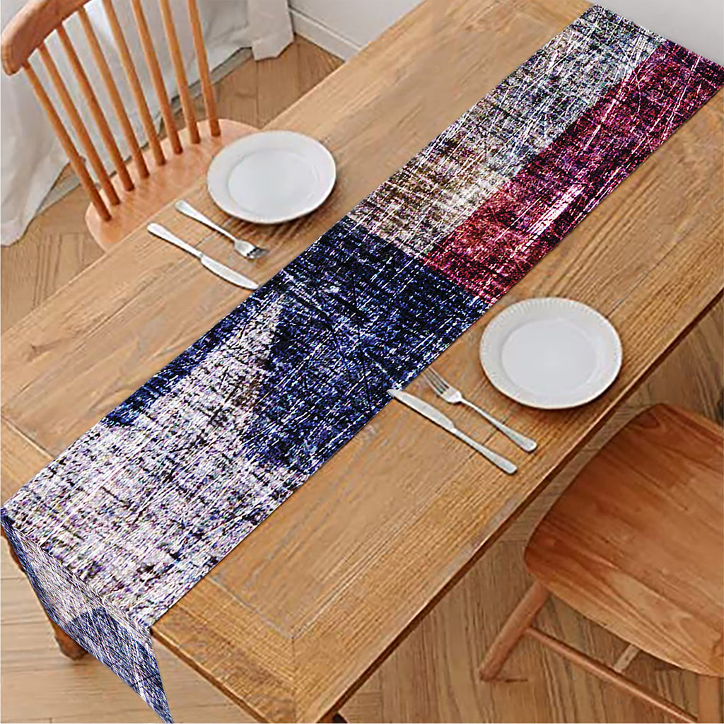Grunge Texas Flag Print Table Runner