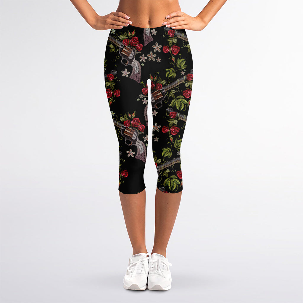 Guns And Flowers Pattern Print Women's Capri Leggings