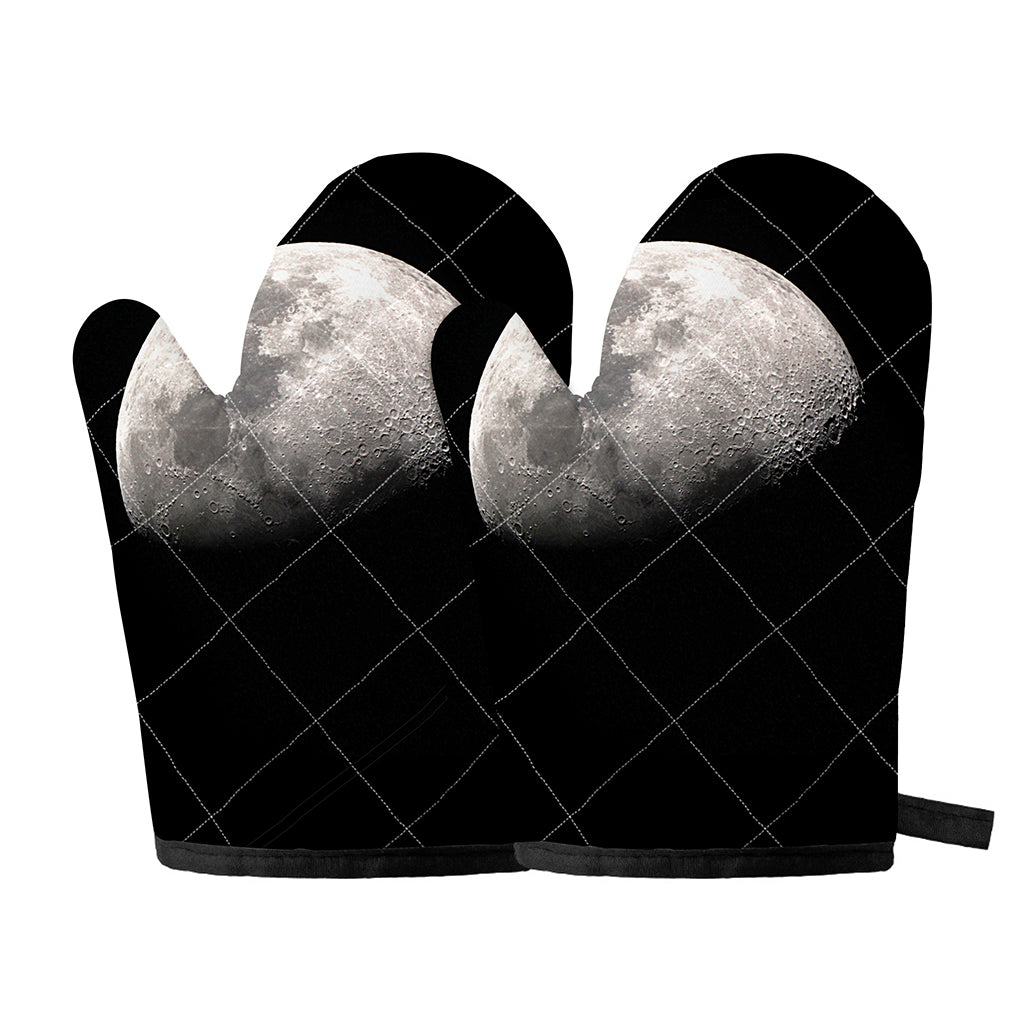 Half Moon Print Oven Mitts