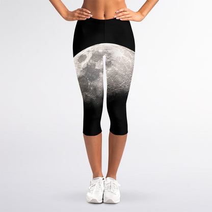 Half Moon Print Women's Capri Leggings