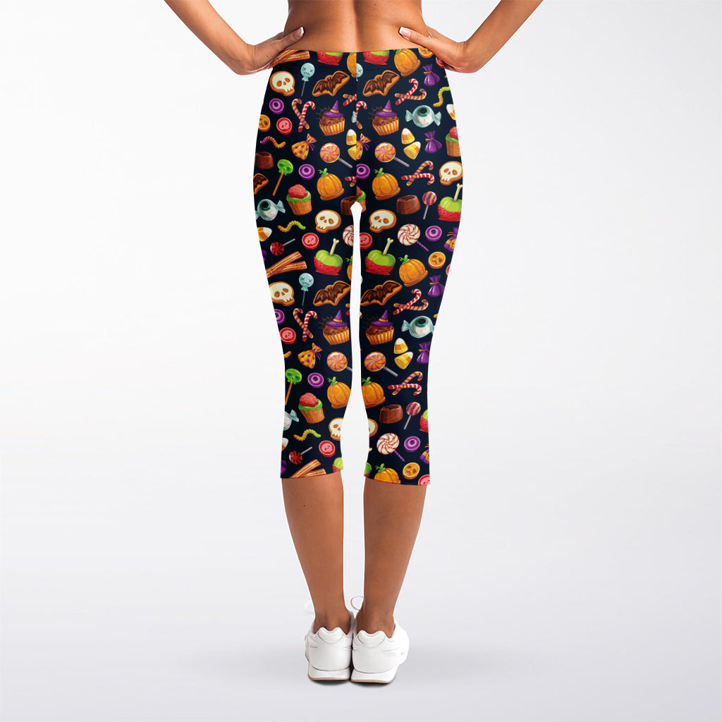 Halloween Candy Pattern Print Women's Capri Leggings