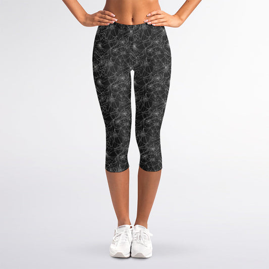 Halloween Cobweb Pattern Print Women's Capri Leggings