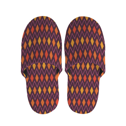 Halloween Diamond Shape Pattern Print Slippers