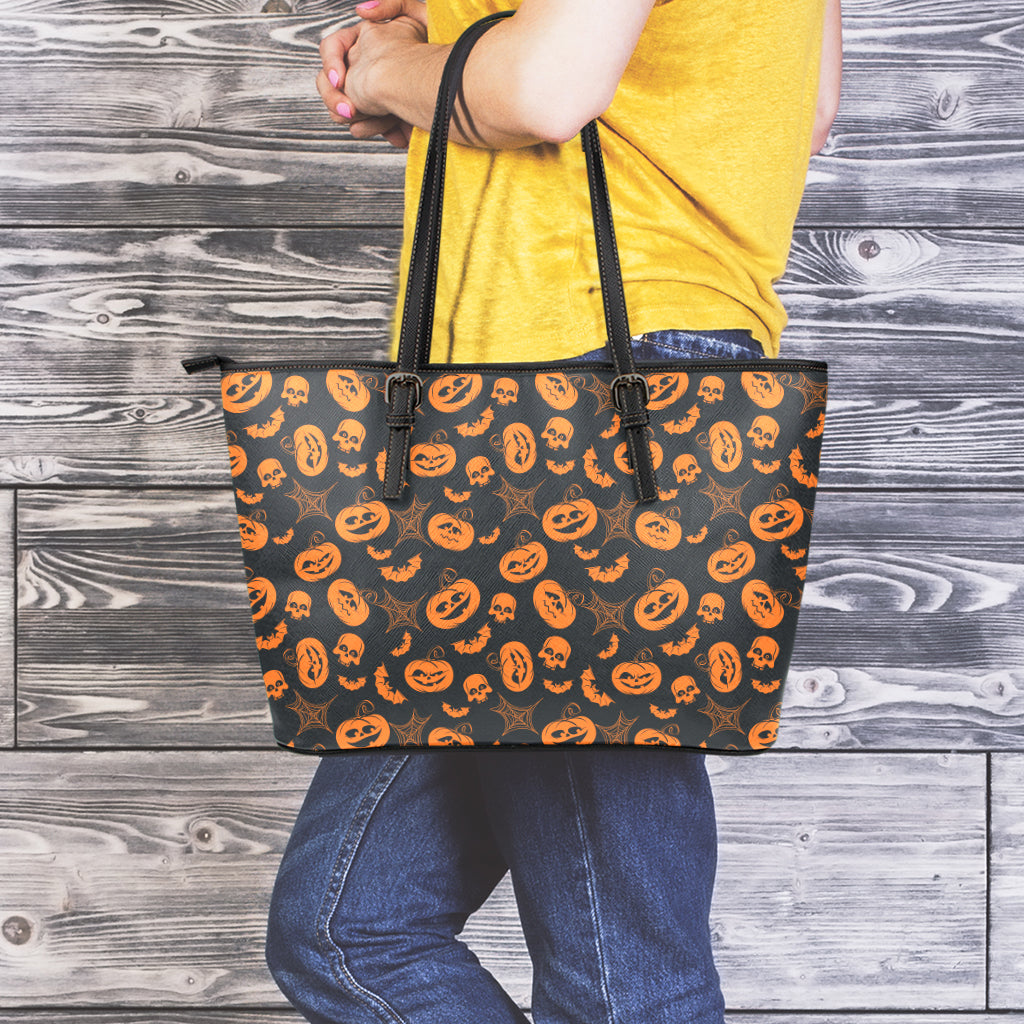 Halloween Pumpkin And Bat Pattern Print Leather Tote Bag