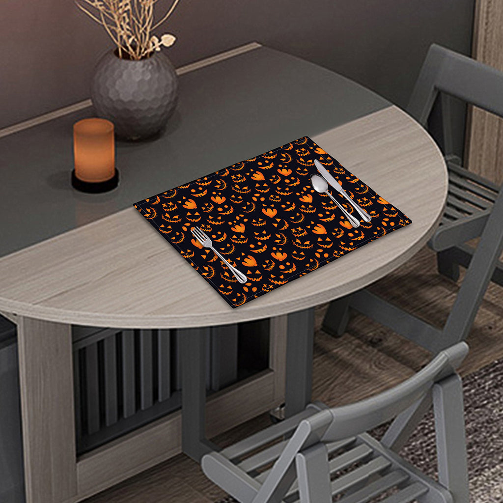 Halloween Pumpkin Faces Pattern Print Placemat