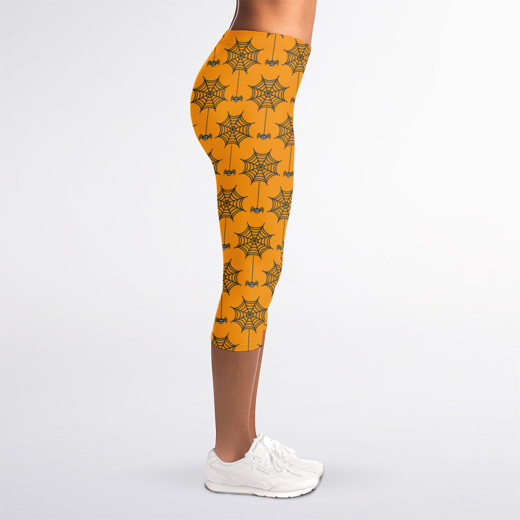 Halloween Spider Web Pattern Print Women's Capri Leggings