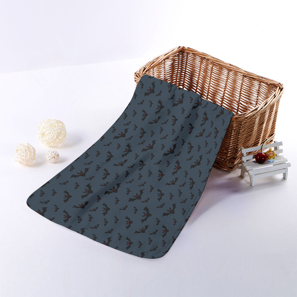 Halloween Vampire Bat Pattern Print Towel