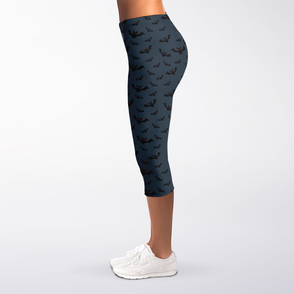 Halloween Vampire Bat Pattern Print Women's Capri Leggings