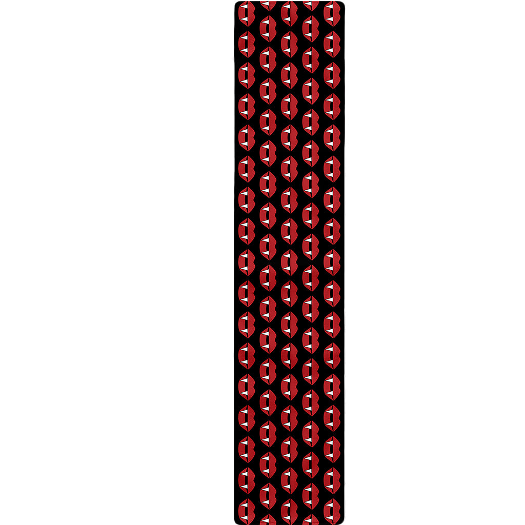 Halloween Vampire Lips Pattern Print Table Runner
