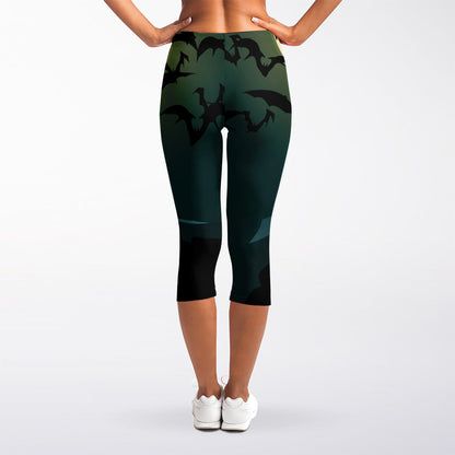 Halloween Vampire Silhouette Print Women's Capri Leggings