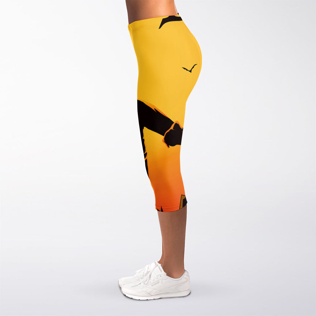 Halloween Walking Zombie Print Women's Capri Leggings