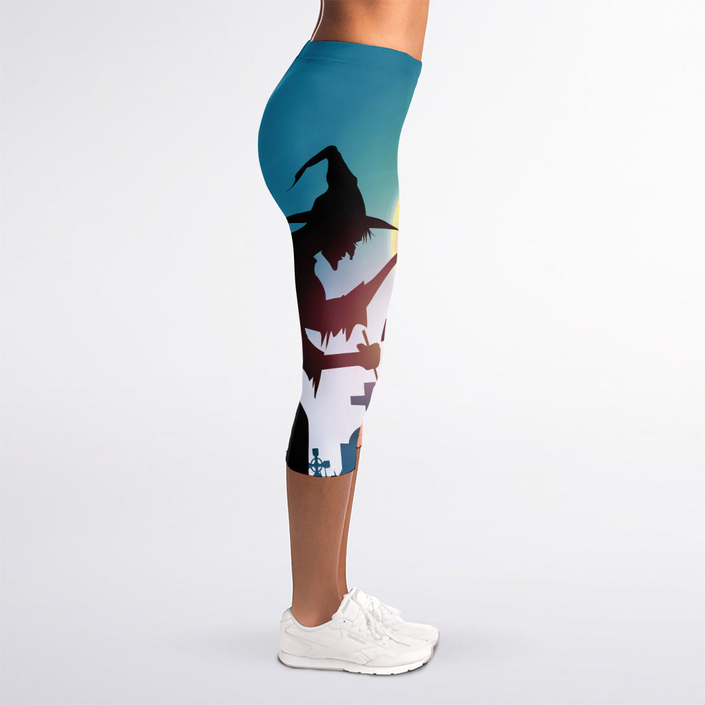 Halloween Witch And Cauldron Print Women's Capri Leggings