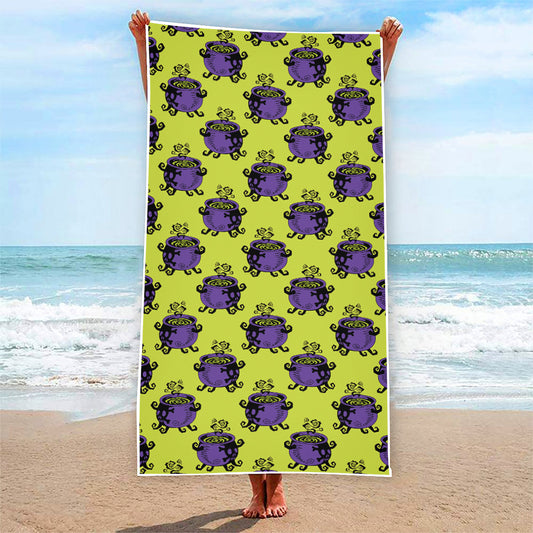 Halloween Witch Cauldron Pattern Print Beach Towel