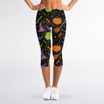 Halloween Wizard Pattern Print Women's Capri Leggings