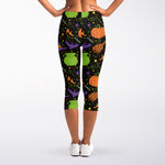 Halloween Wizard Pattern Print Women's Capri Leggings