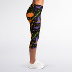 Halloween Wizard Pattern Print Women's Capri Leggings