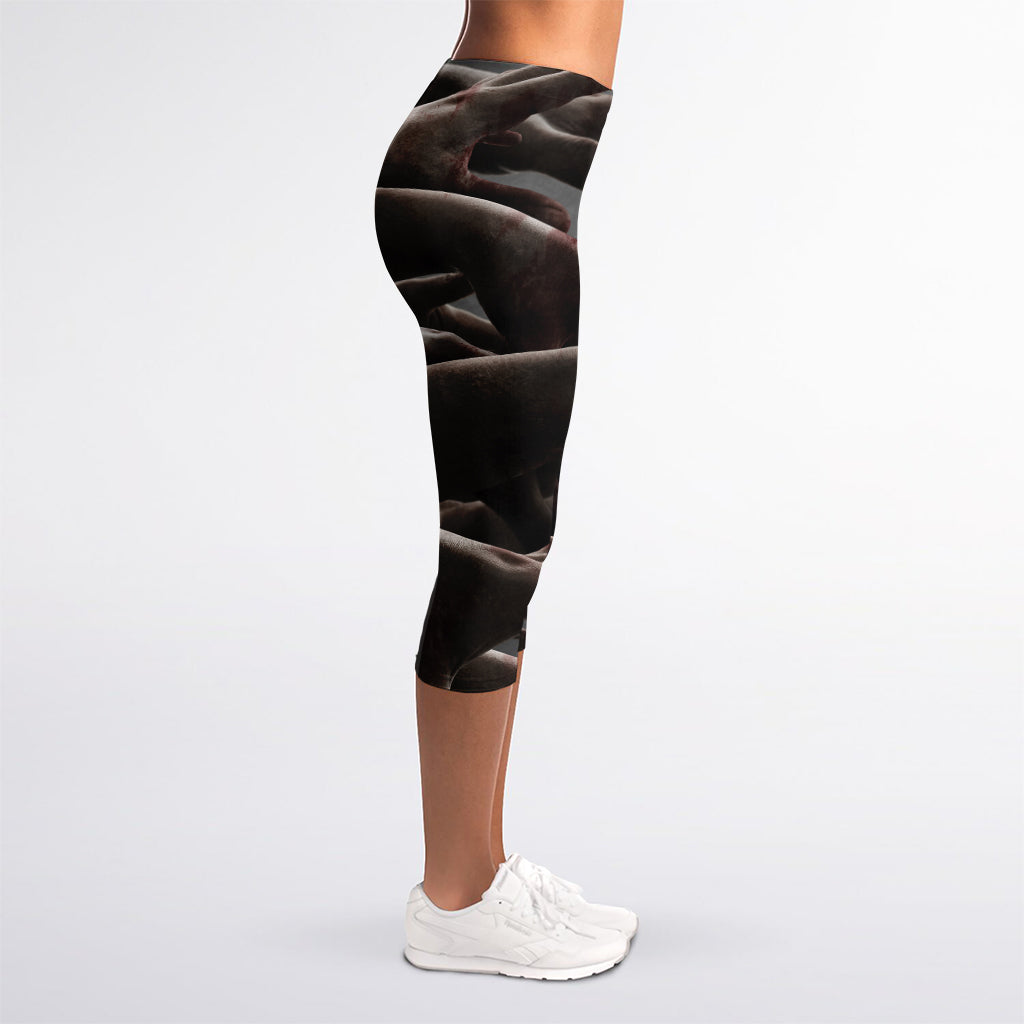 Halloween Zombie Hands Print Women's Capri Leggings