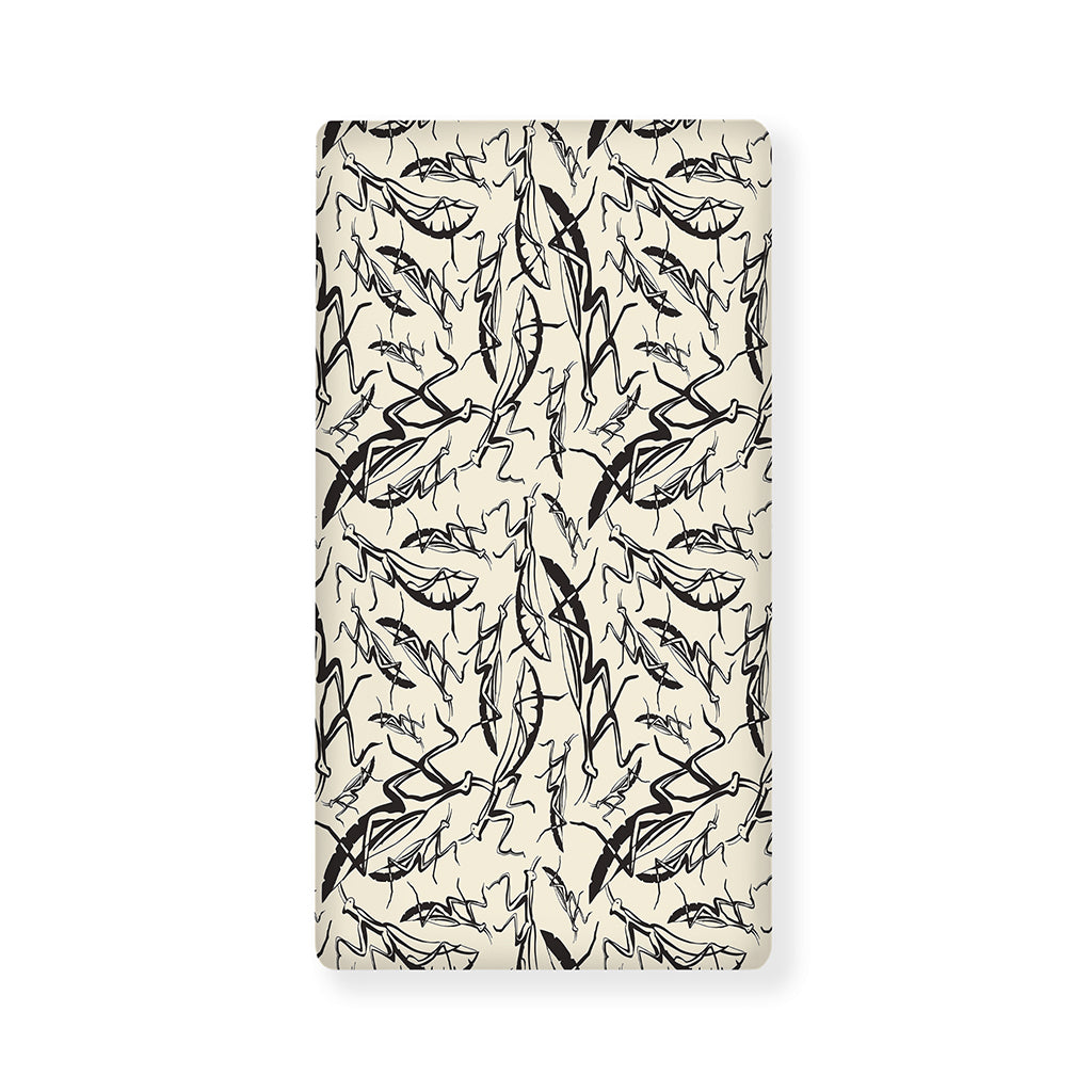 Hand Drawn Mantis Pattern Print Baby Crib Sheet