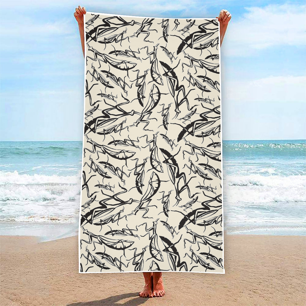 Hand Drawn Mantis Pattern Print Beach Towel