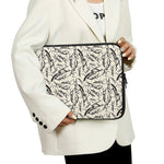 Hand Drawn Mantis Pattern Print Laptop Sleeve