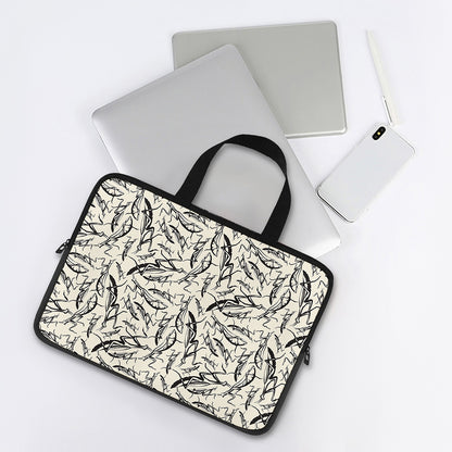 Hand Drawn Mantis Pattern Print Laptop Sleeve With Handle